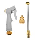 ПОЛИВАЙТЕ ЦВЕТЫ ПОД ВЫСОКИМ ДАВЛЕНИЕМ