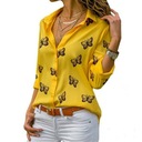Módna dámska košeľa s nápadnými farbami a motýľmi