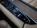 Volvo XC90 D5 AWD, Salon Polska, Serwis ASO Wyposażenie - multimedia Gniazdo USB MP3 Bluetooth Nawigacja GPS Gniazdo SD CD