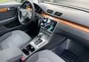 Volkswagen Passat HIGHLINE 2.0-TDI DSG Navi ... Oświetlenie światła do jazdy dziennej światła przeciwmgłowe