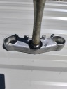 YAMAHA R1 RN19 07- ПОЛКА НИЖНЯЯ ВИЛКА KPL.  фото 6