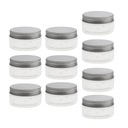 10 упаковок прозрачных пластиковых контейнеров.