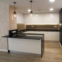 Самоклеящийся мебельный шпон ORACAL Gloss White