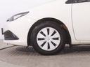 Toyota Auris 1.6 Valvematic, Salon Polska Wyposażenie - komfort Wspomaganie kierownicy Elektryczne szyby przednie Elektrycznie ustawiane lusterka Wielofunkcyjna kierownica