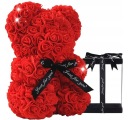 ЦВЕТОЧНЫЙ МИШКА С РОЗАМИ, ЛЕПЕСТКИ КРАСНЫХ РОЗ