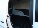 VW Caddy 2.0 TDI, L1H1, 3m3, VAT 23%, 2 Miejsca Wyposażenie - bezpieczeństwo Poduszka powietrzna pasażera ASR (kontrola trakcji) ABS ESP (stabilizacja toru jazdy) Centralny zamek Poduszka powietrzna kierowcy