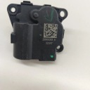 TESLA MODÈLE Y 2023 PETIT MOTEUR RÉCHAUFFEURSphoto 6