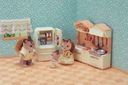 Sylvanian Families Vidiecka kuchyňa s chladničkou 5341 Hmotnosť (s balením) 0.3 kg