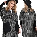 PŁASZCZ DAMSKI MODNY WYGODNY ALPAKA WZORY PLUS SIZE CZARNO-BIAŁY 2106