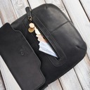 Dámska kabelka na rameno Poštárka Čierna Kožená PAOLO PERUZZI EAN (GTIN) 5905567206498