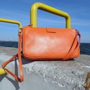 Klasická kožená kabelka cez rameno Havena Pohlavie Výrobok pre ženy