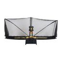 Автоматическая машина для настольного тенниса с мячом для пинг-понга.