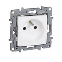 NILOE Розетка одинарная белая 2P+Z Legrand 764540