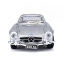 Mercedes-Benz 300 SL 1:24 модель Bburago 18-22023