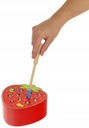 Arkádová hra Chyť červa Drevená Montessori Magnetická Jahoda Minimálny počet hráčov 1