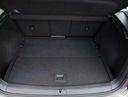 VW Golf Sportsvan 1.2 TSI, Salon Polska Wyposażenie - bezpieczeństwo Poduszka powietrzna chroniąca kolana ESP (stabilizacja toru jazdy) Poduszki boczne przednie Isofix ASR (kontrola trakcji) Poduszka powietrzna pasażera Poduszka powietrzna kierowcy ABS