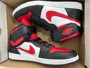 Topánky Air Jordan 1 HI Flyease veľ. 50,5 EAN (GTIN) 196152023476