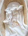 Kocyk polarowy dla niemowląt - Miś z kokardką kremowy Kod producenta kocpol/321