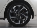 Toyota Auris Hybrid, Salon Polska, Serwis ASO Wyposażenie - komfort Wspomaganie kierownicy Wielofunkcyjna kierownica Podgrzewane przednie siedzenia Elektrycznie ustawiane lusterka Przyciemniane szyby Elektryczne szyby tylne Elektryczne szyby przednie