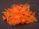 Темно-оранжевые перья, декоративные перья.