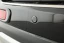 Mitsubishi Outlander 2.0, Salon Polska, 4X4 Wyposażenie - komfort Elektryczne szyby przednie Elektryczne szyby tylne Elektrycznie ustawiane lusterka Przyciemniane szyby Wspomaganie kierownicy Podgrzewane przednie siedzenia Wielofunkcyjna kierownica