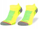 Удобные беговые носки неоново-желтого цвета со светоотражателями COMODO RUN8.