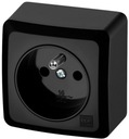 BERG Розетка одинарная накладная, черная