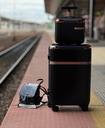 BETLEWSKI Stredný cestovný kufor otočné kolieska kódový zámok Hmotnosť (s balením) 3.67 kg