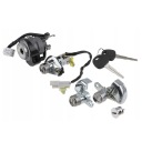 AJTÓZÁRBETÉT + CSOMAGTÉRAJTÓ + GYÚJTÁSKAPCSOLÓ HYUNDAI TUCSON 2004- 81905-2E010