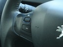 Peugeot 2008 1.2 e-VTi, Salon Polska, Serwis ASO Wyposażenie - pozostałe Otwieranie pilotem Komputer pokładowy Tempomat Ogranicznik prędkości