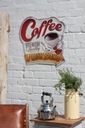 Винтажный знак кофе. Оловянный знак в стиле ретро.