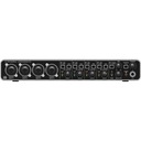 USB-аудиоинтерфейс Behringer UMC404HD