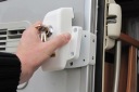 ЗАМОК БЛОКУВАННЯ ДВЕРІ HEOSAFE DOOR FRAME LOCK 2 SZT.  (17558148754) фото min 8
