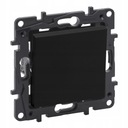 Одиночный разъем Black Legrand Niloe Step
