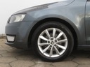 Skoda Octavia 1.6 TDI, Salon Polska, Serwis ASO Wyposażenie - bezpieczeństwo ESP (stabilizacja toru jazdy) Isofix Poduszki boczne przednie Poduszka powietrzna chroniąca kolana Poduszka powietrzna pasażera ABS Poduszka powietrzna kierowcy ASR (kontrola trakcji)