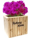 ЭЛЕГАНТНЫЙ ДЕРЕВЯННЫЙ ЦВЕТОЧНЫЙ ГОРШОК С ГРАВИРОВКОЙ ДЛЯ ДОРОГОЙ МАТЕРИ НА ДЕНЬ МАТЕРИ