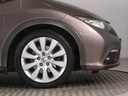 Honda Civic 1.8 i-VTEC, Salon Polska Wyposażenie - komfort Elektryczne szyby tylne Wielofunkcyjna kierownica Wspomaganie kierownicy Elektryczne szyby przednie Elektrycznie ustawiane lusterka