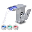 серебряный светодиодный смеситель для умывальника Cascade Waterfall