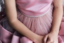 Tylové ružové šaty pre dievčatko ples svadba 134/140 Dominujúca farba ružová