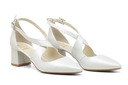 Свадебные туфли на каблуке, кожаные с белыми полосками 39