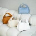 Dámska kabelka z prírodnej kože Silvia White Dominujúca farba biela