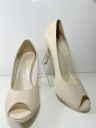 -% СВЕТЛО-БЕЖЕВЫЕ КОЖАНЫЕ ТУФЛИ С БЕЖЕВЫМ НОСКОМ СТАЛЬ 40
