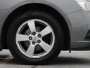 Chevrolet Cruze 1.6 i 16V, 1. Właściciel, GAZ Wyposażenie - komfort Wielofunkcyjna kierownica Wspomaganie kierownicy Elektryczne szyby tylne Elektrycznie ustawiane lusterka Elektryczne szyby przednie