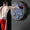Музыкальный боксерский автомат на тренировочной боксерской стене