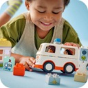 LEGO 10447 DUPLO TOWN Mentőautó sofőrrel Alsó korhatár 2
