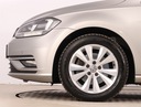 VW Golf 1.6 TDI, Salon Polska, VAT 23%, Klima Wyposażenie - komfort Elektrycznie ustawiane lusterka Wspomaganie kierownicy Wielofunkcyjna kierownica Elektryczne szyby tylne Elektryczne szyby przednie