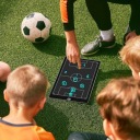 ТАБЛИЦЯ TAKTYCZNA ЕЛЕКТРОННА LCD 16 ДЮЙМИ DO PILKI NOZNEJ TRENING  (18841024689) фото min 7