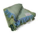 Черное одеяло зеленое синее бахроны 170x135 K010