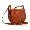 Женская кожаная сумка-мессенджер в стиле ретро.