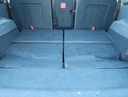 Ford Grand C-Max 1.6 TDCi, 1. Właściciel Wyposażenie - bezpieczeństwo Isofix ASR (kontrola trakcji) Poduszka powietrzna pasażera ESP (stabilizacja toru jazdy) Poduszka powietrzna kierowcy Poduszka powietrzna chroniąca kolana ABS Poduszki boczne przednie